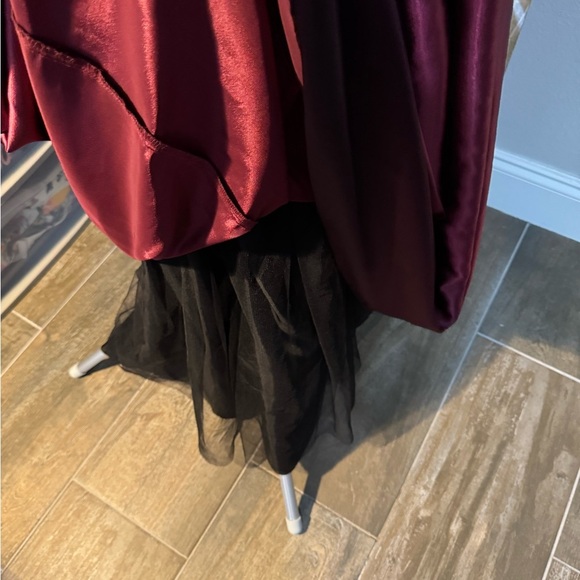 SLNY Black, Purple and Red ombré Pleated Tiered Gown - Picture 10 of 13